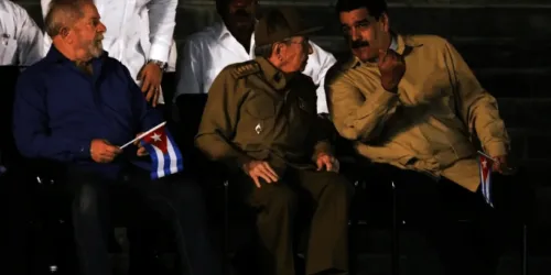 VENEZUELA — Eleições descaradamente roubadas. O triste papel da diplomacia brasileira tentando salvar o caudilho venezuelano
