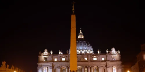 Profissão de Fé em Jesus Cristo e na Sua Igreja como o único caminho para Deus e para a salvação eterna