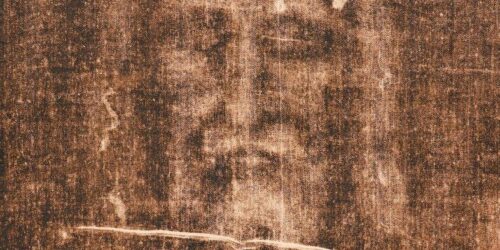 SANTO SUDÁRIO DE TURIM — Milagre permanente, Realeza de Jesus, Bandeira da Ressurreição