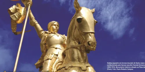 Santa Joana d’Arc: a França de espada na mão