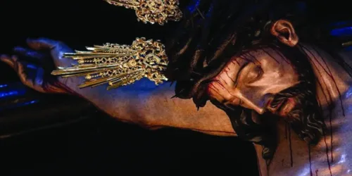 Nada mais eficaz para a salvação eterna do que meditar na Vida, Paixão e Morte de Jesus