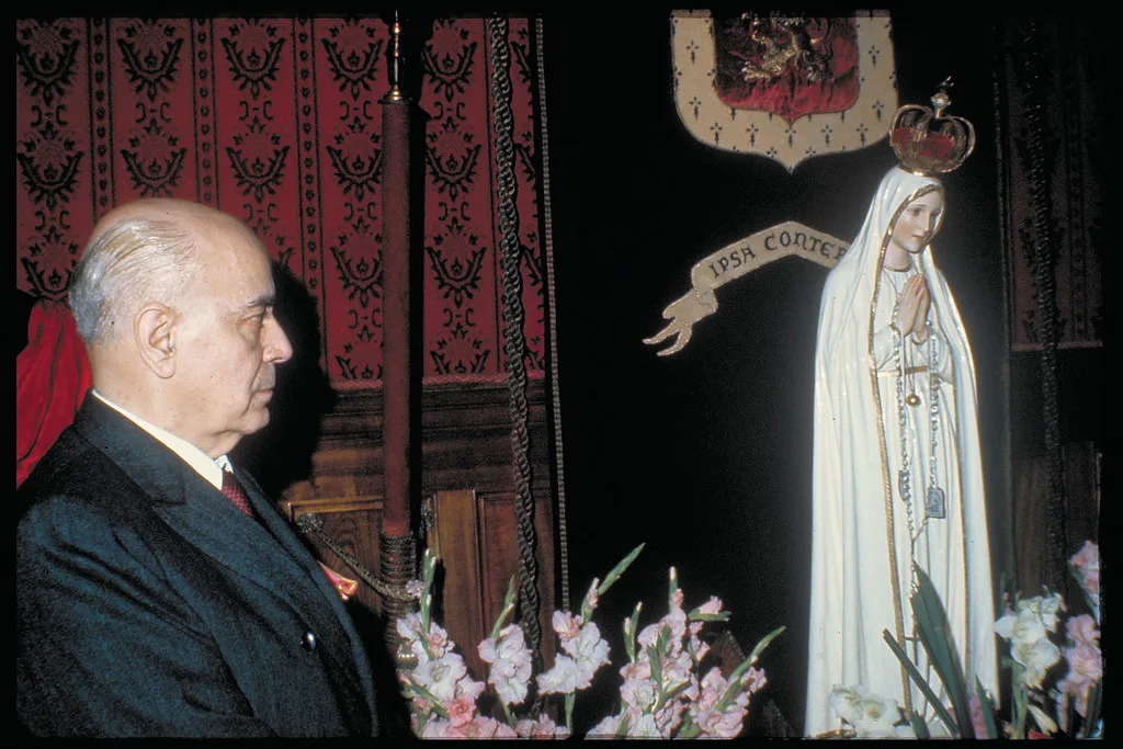 No momento, você está visualizando Nossa Senhora do Sagrado Coração
