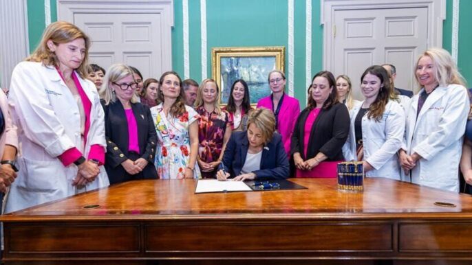 Massachusetts junta-se a outros nove estados americanos: aborto até o nascimento.